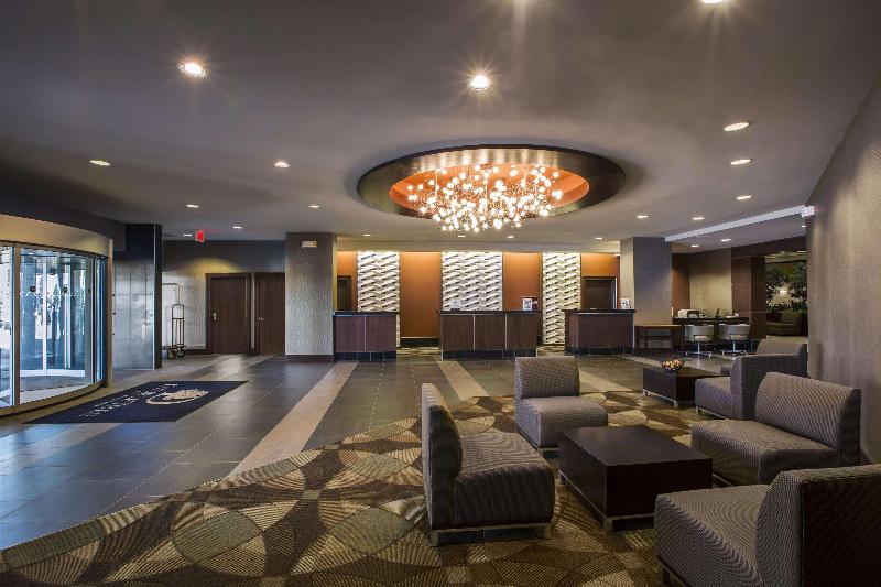 فندق Doubletree By Hilton Wichita Airport