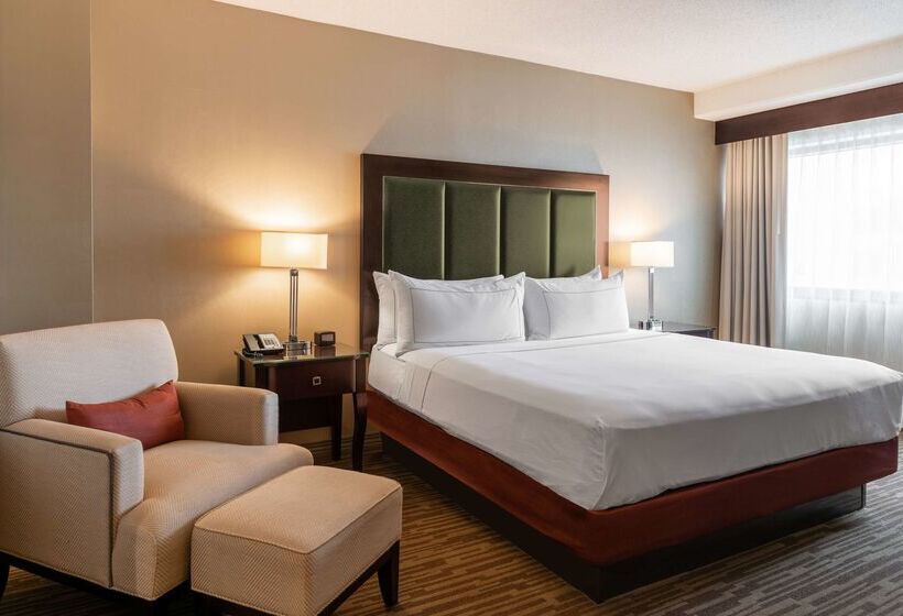 هتل Doubletree Suites By Hilton  Columbus Downtown