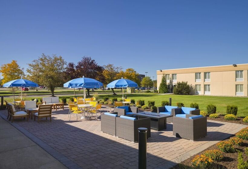 호텔 Fairfield Inn & Suites By Marriott Paramus
