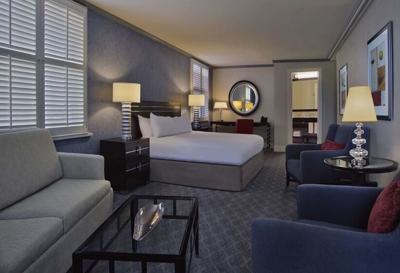 Hotel Hilton Orrington Evanston, Evanston as melhores ofertas com Destinia