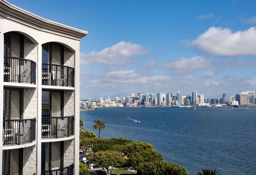 هتل Hilton San Diego Airport/harbor Island