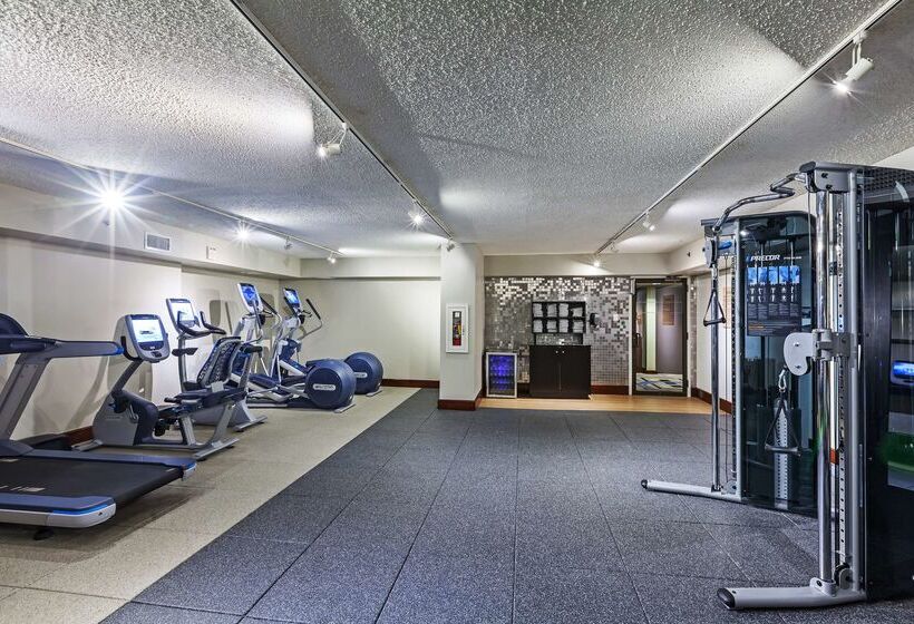 هتل Hilton Waco