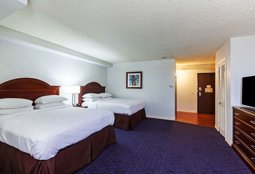 هتل Hilton Waco