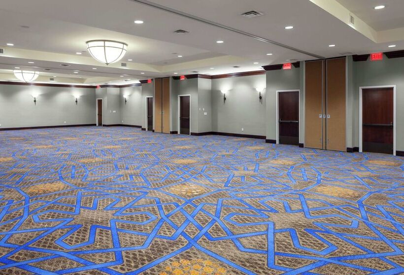 هتل Hilton Waco