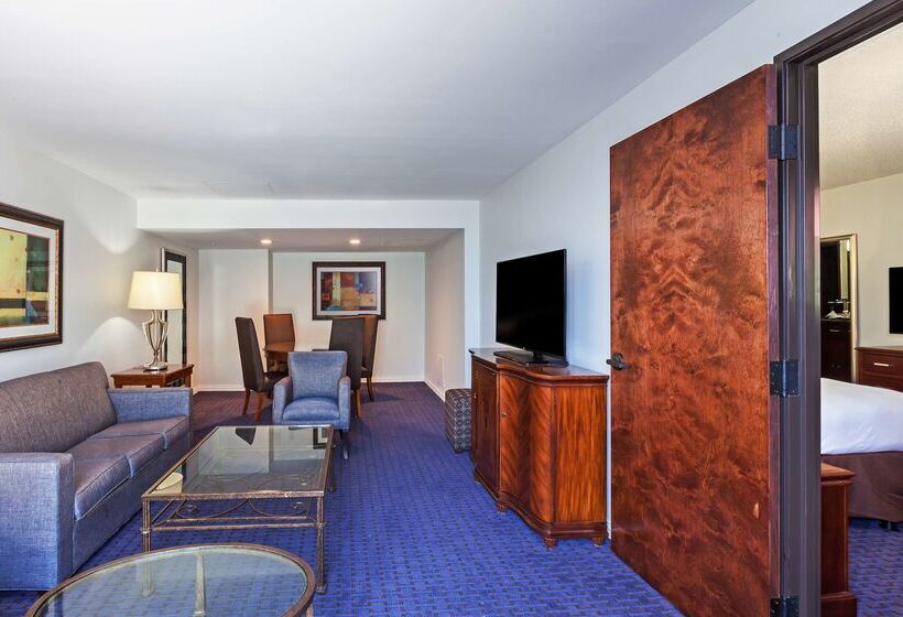 هتل Hilton Waco