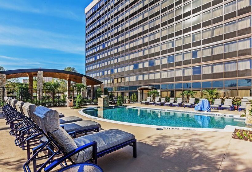 هتل Hilton Waco