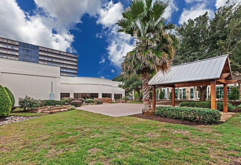 هتل Hilton Waco