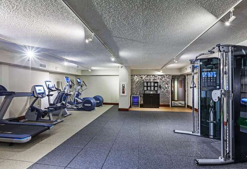 هتل Hilton Waco
