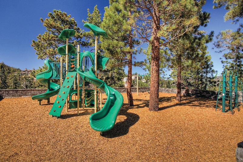 هتل Holiday Inn Club Vacations   Tahoe Ridge Resort, An Ihg