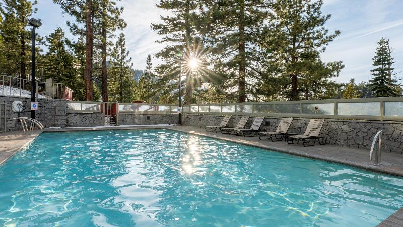 هتل Holiday Inn Club Vacations   Tahoe Ridge Resort, An Ihg
