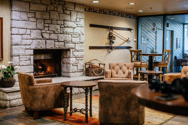 هتل Holiday Inn Club Vacations   Tahoe Ridge Resort, An Ihg