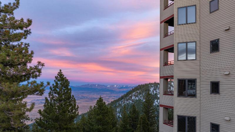 هتل Holiday Inn Club Vacations   Tahoe Ridge Resort, An Ihg