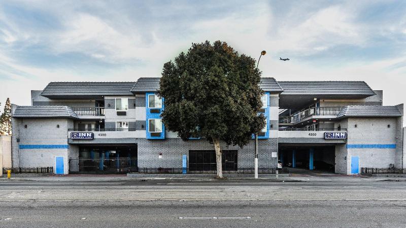 هتل Hollywood Inn Express Lax