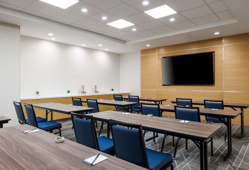 هتل Hyatt Place San Carlos