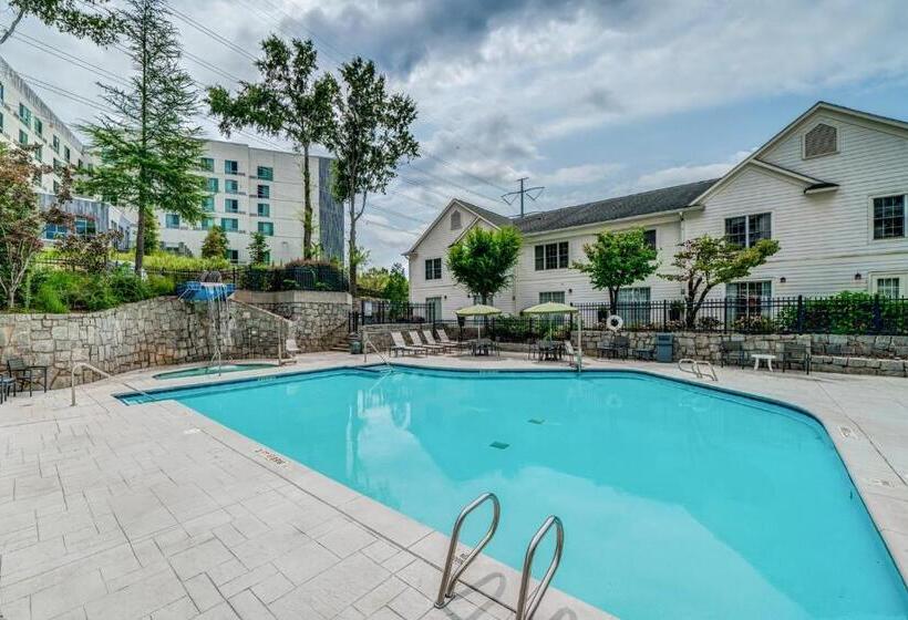 هتل Indigo Atlanta Vinings, An Ihg