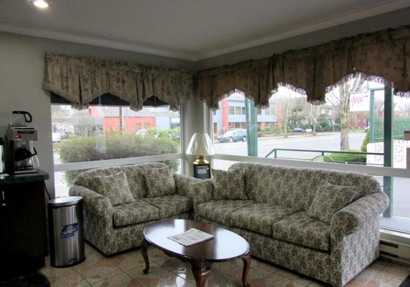 فندق Knights Inn Salem