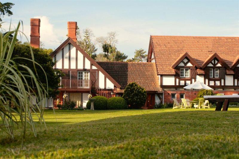 هتل L Auberge