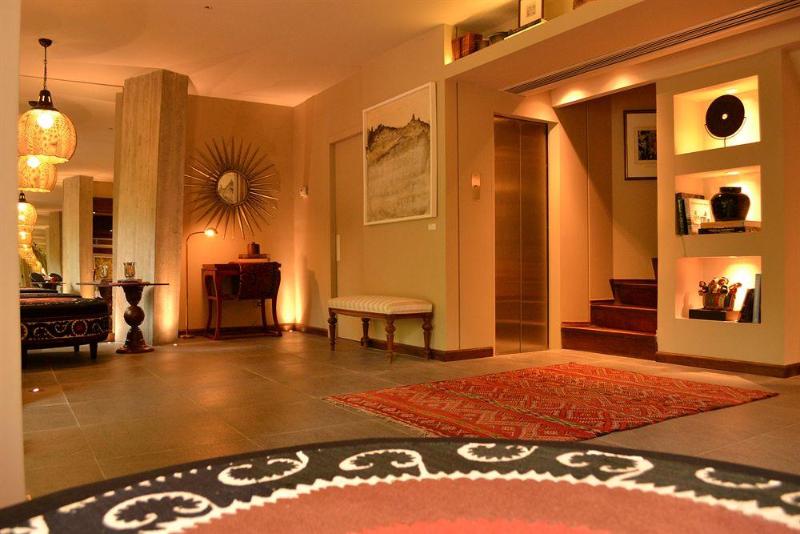 هتل L Auberge