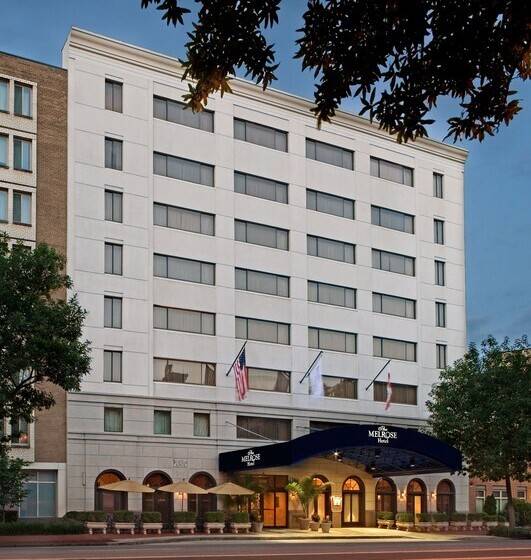 هتل Melrose Georgetown