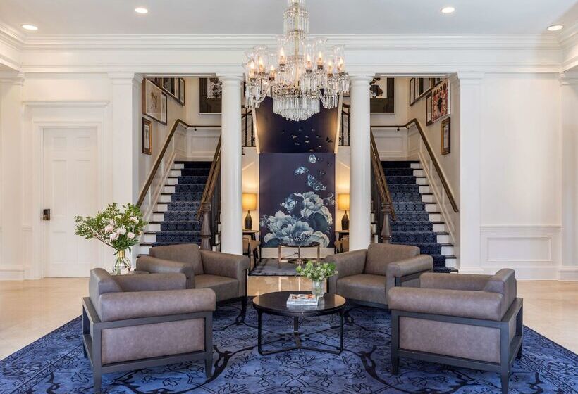 هتل Mills House Charleston, Curio Collection By Hilton