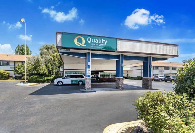 هتل Quality Inn & Suites Medford Airport