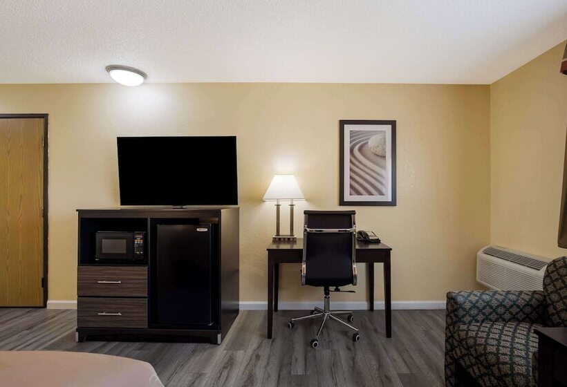 هتل Quality Inn & Suites Medford Airport