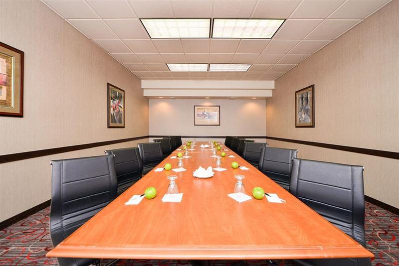 هتل Radisson  Madison