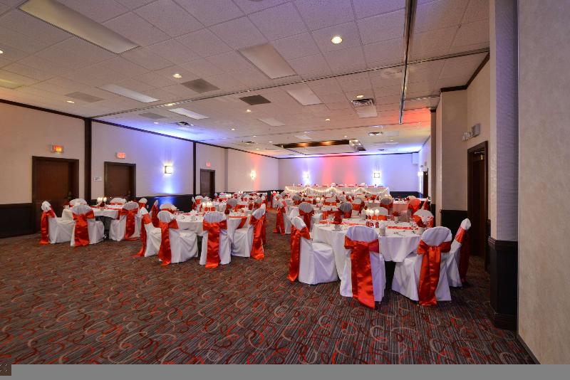 هتل Radisson  Madison