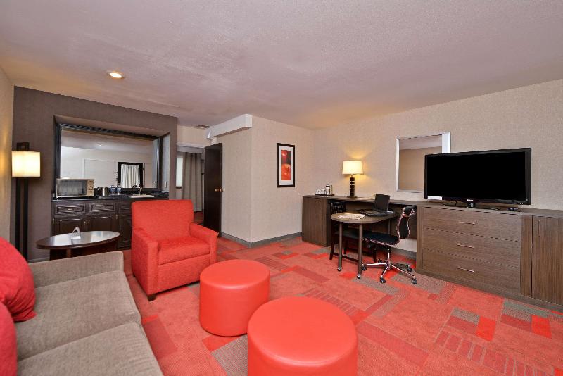 هتل Radisson  Madison