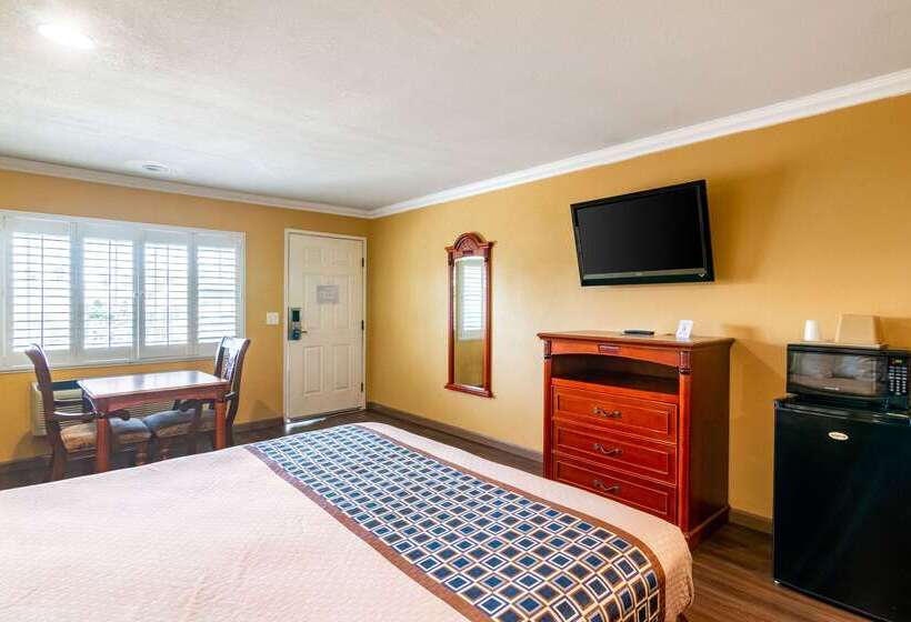 فندق Rodeway Inn Artesia Cerritos