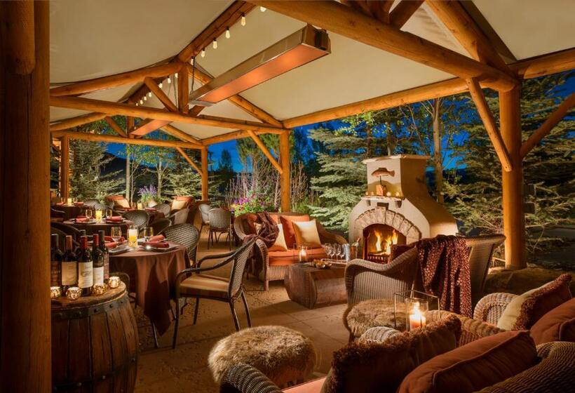בית מלון כפרי Rustic Inn Creekside