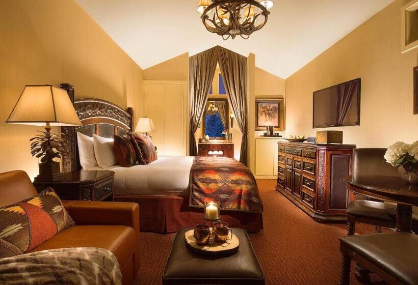 هتل Rustic Inn Creekside