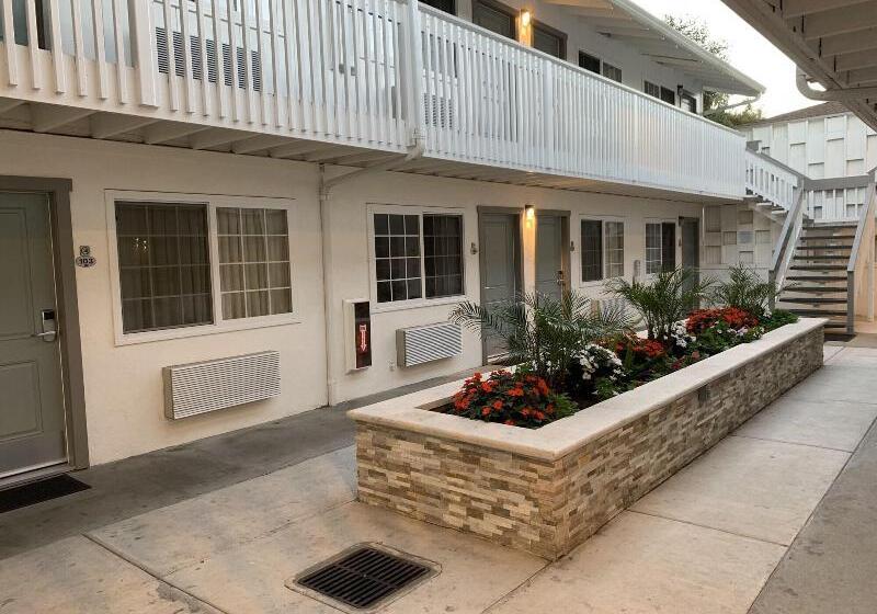 호텔 Stargazer Inn And Suites