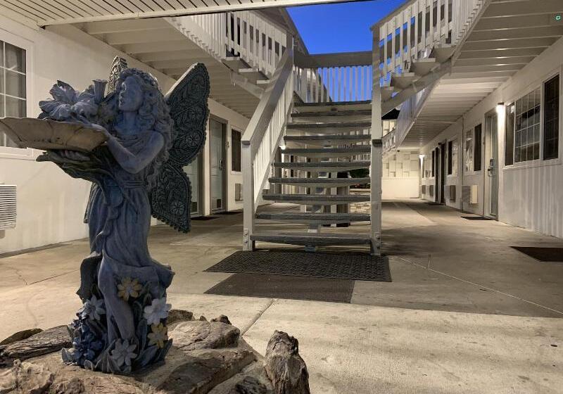 فندق Stargazer Inn And Suites