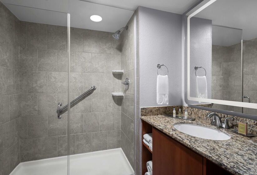 فندق The Alloy King Of Prussia   A Doubletree By Hilton