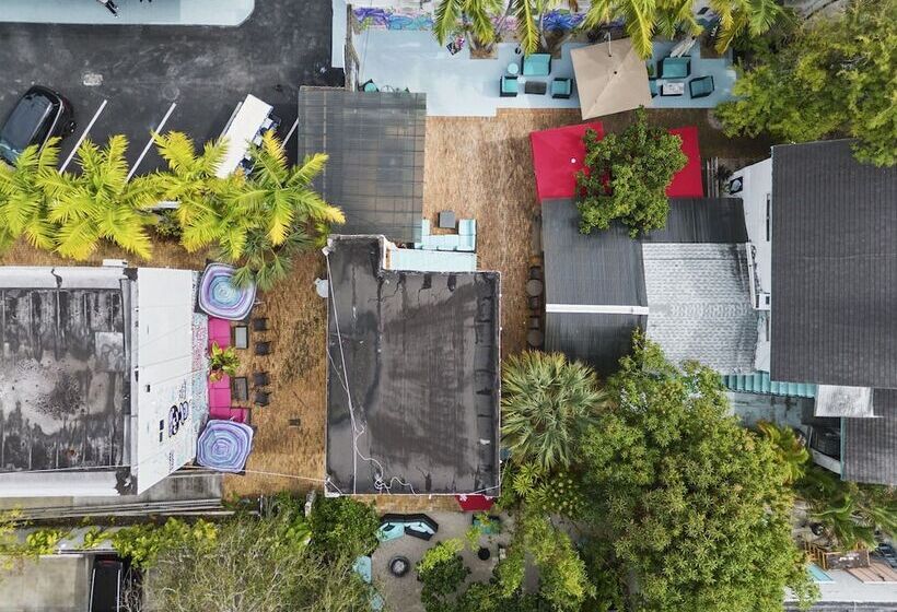 هتل The New Yorker Miami