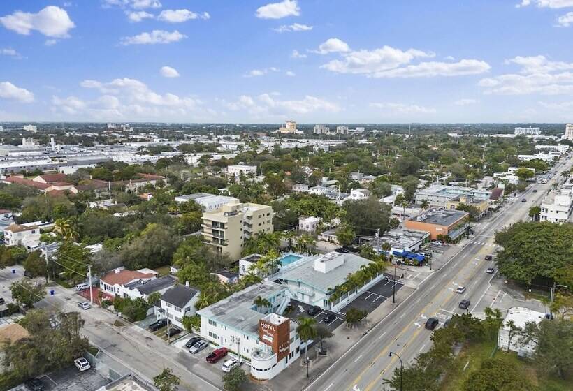هتل The New Yorker Miami