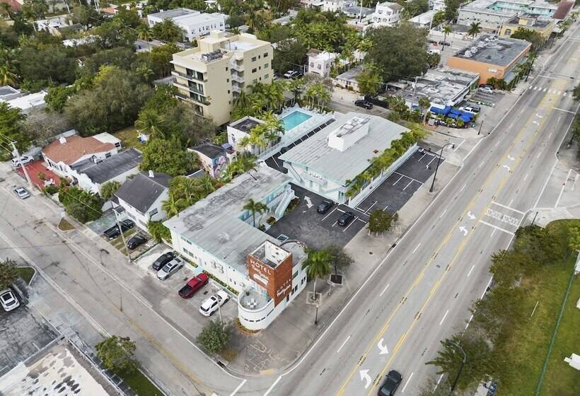 هتل The New Yorker Miami