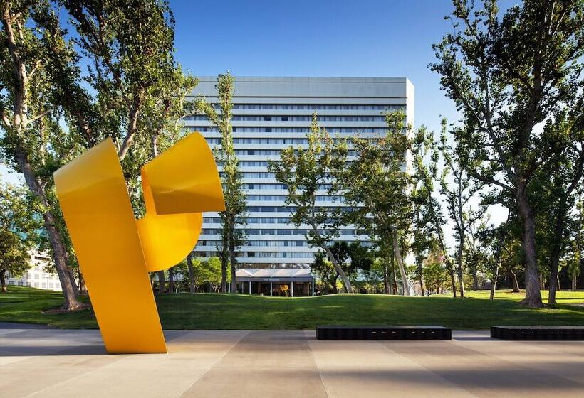 هتل The Westin South Coast Plaza, Costa Mesa