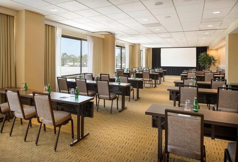 בית מלון כפרי The Westin South Coast Plaza, Costa Mesa