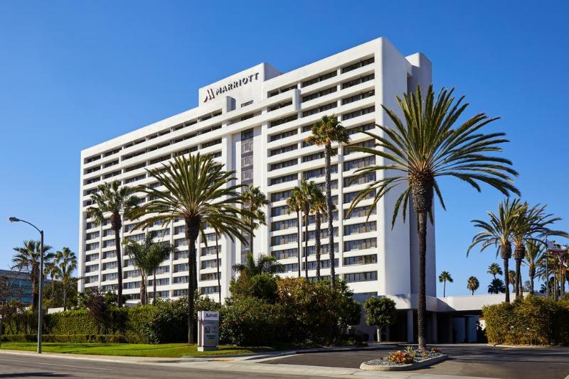 هتل Torrance Marriott Redondo Beach