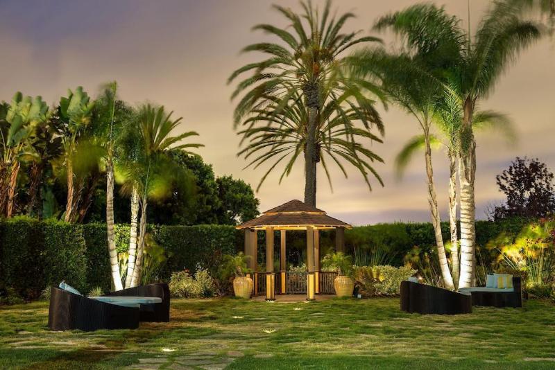 هتل Torrance Marriott Redondo Beach