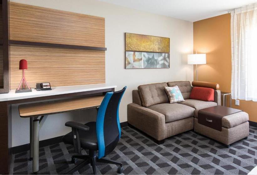 فندق Towneplace Suites Irvine Lake Forest