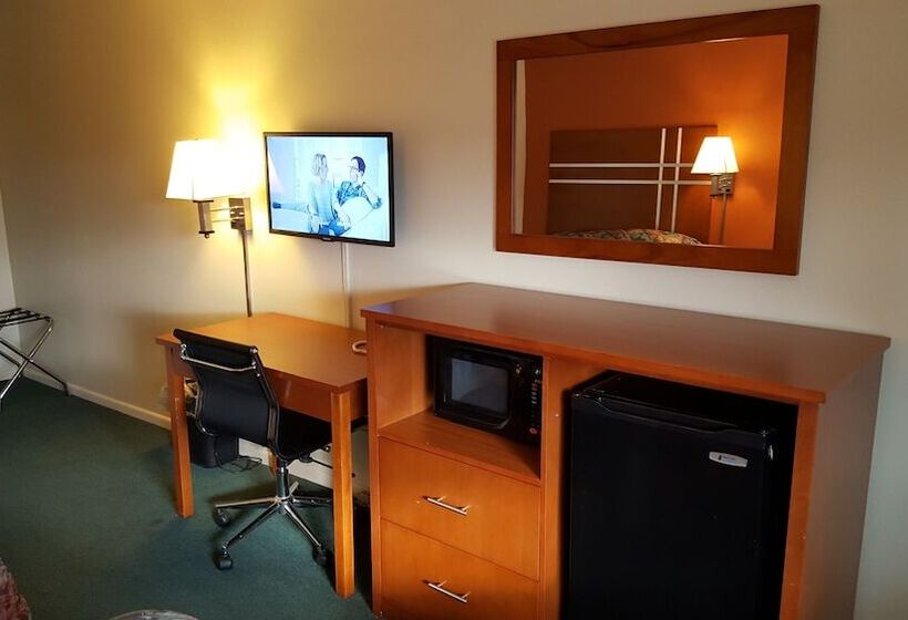 Travelers Lodge Motel Marshall