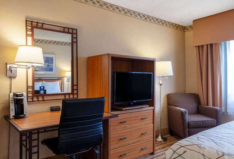 هتل Travelodge By Wyndham Seattle By The Space Needle