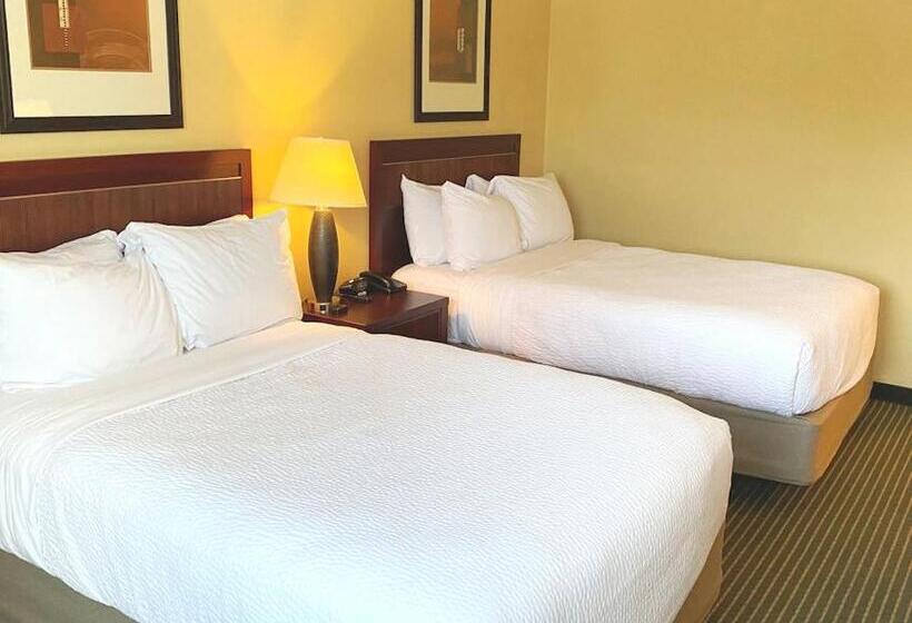 فندق Quality Inn West Lafayette   University Area