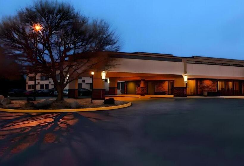 فندق Quality Inn West Lafayette   University Area