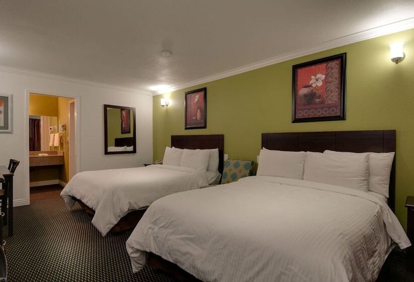 هتل Vagabond Inn San Pedro