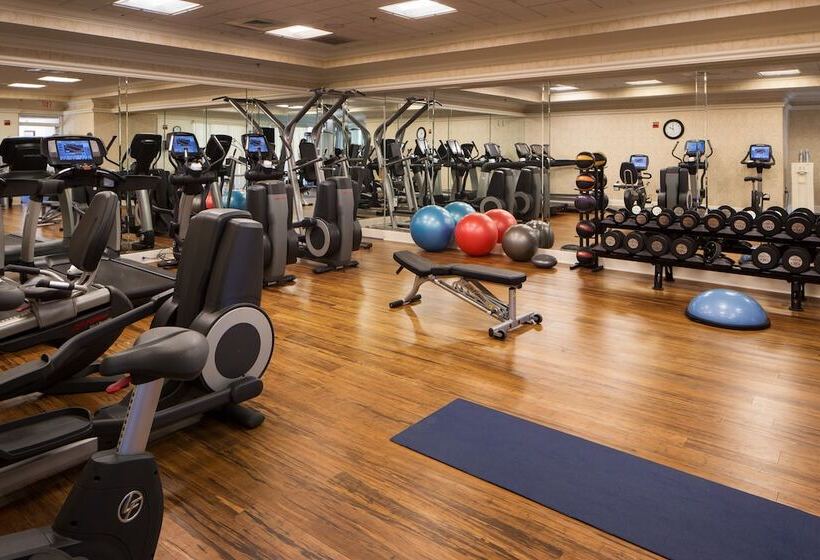 هتل Washington Duke Inn & Golf Club