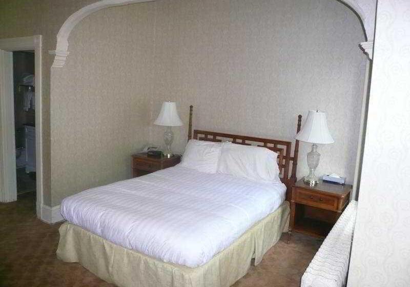 هتل Windsor Inn